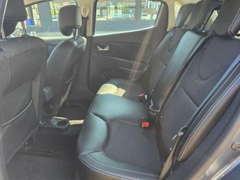 RENAULT CLIO 1.2 TCe Dynamique S Nav Hatchback 5dr Petrol EDC Euro 6 (s/s) (1