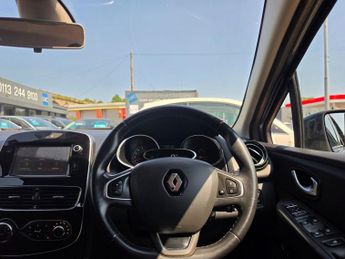 RENAULT CLIO 1.2 TCe Dynamique S Nav Hatchback 5dr Petrol EDC Euro 6 (s/s) (1