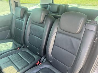 SEAT ALHAMBRA 2.0 TDI SE Lux MPV 5dr Diesel DSG Euro 6 (s/s) (184 ps)