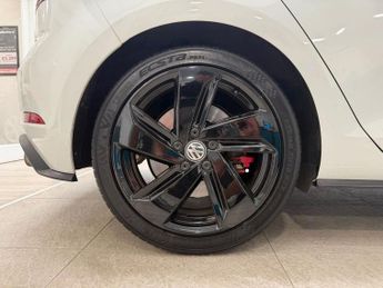 VOLKSWAGEN GOLF 2.0 TSI GPF GTI Performance Hatchback 5dr Petrol DSG Euro 6 (s/s