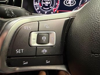 VOLKSWAGEN GOLF 2.0 TSI GPF GTI Performance Hatchback 5dr Petrol DSG Euro 6 (s/s