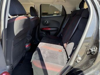 NISSAN JUKE 1.6 Acenta Premium SUV 5 Door Petrol Manual Black
