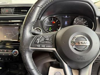 NISSAN X-TRAIL 1.6 dCi Tekna SUV 5dr Diesel XTRON Euro 6 (s/s) (130 ps)