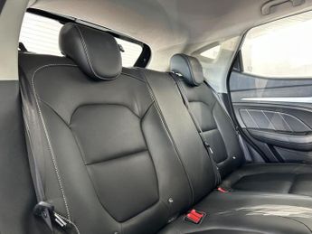 MG MG ZS 1.0 T-GDI Exclusive SUV 5dr Petrol Auto Euro 6 (111 ps)