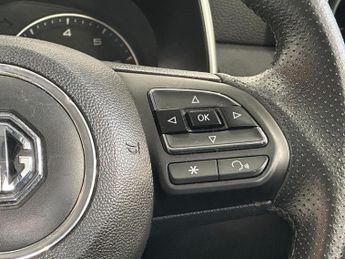 MG MG ZS 1.0 T-GDI Exclusive SUV 5dr Petrol Auto Euro 6 (111 ps)