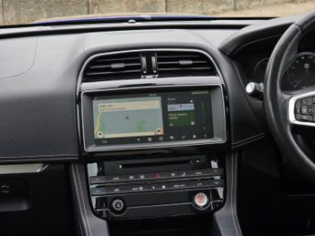 JAGUAR F-PACE 3.0 V6 S SUV 5dr Petrol Auto AWD Euro 6 (s/s) (380 ps)