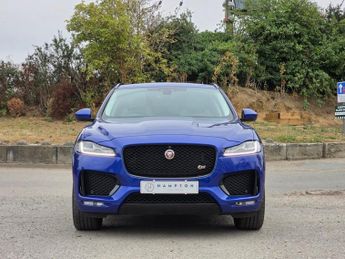 JAGUAR F-PACE 3.0 V6 S SUV 5dr Petrol Auto AWD Euro 6 (s/s) (380 ps)