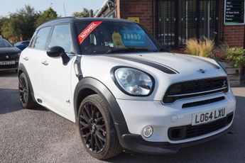 MINI COUNTRYMAN 2.0 Cooper SD SUV 5dr Diesel Auto ALL4 Euro 5 (143 ps)