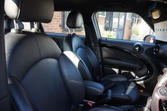MINI COUNTRYMAN 2.0 Cooper SD SUV 5dr Diesel Auto ALL4 Euro 5 (143 ps)