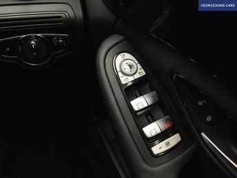 MERCEDES-BENZ C CLASS 2.0 C220d SE Saloon 4dr Diesel G-Tronic+ Euro 6 (s/s) (194 ps)
