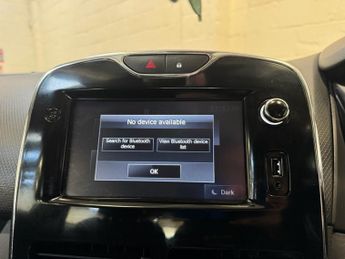 RENAULT CLIO 1.2 16V Dynamique MediaNav Hatchback 5dr Petrol Manual Euro 5 (7