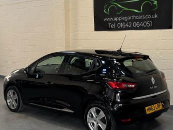 RENAULT CLIO 1.2 16V Dynamique MediaNav Hatchback 5dr Petrol Manual Euro 5 (7