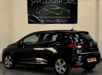 RENAULT CLIO 1.2 16V Dynamique MediaNav Hatchback 5dr Petrol Manual Euro 5 (7