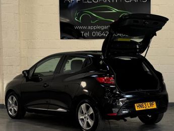 RENAULT CLIO 1.2 16V Dynamique MediaNav Hatchback 5dr Petrol Manual Euro 5 (7