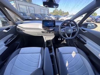 VOLKSWAGEN ID.3 Pro S 77kWh Tour Hatchback 5dr Electric Auto (4 Seat) (204 ps)