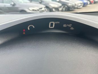 NISSAN LEAF 30kWh Tekna Hatchback 5dr Electric Auto (109 bhp)