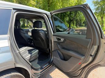 AUDI Q7 3.0 TDI V6 S line SUV 5dr Diesel Tiptronic quattro Euro 6 (s/s) 