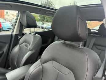 RENAULT KADJAR 1.3 TCe GT Line SUV 5dr Petrol EDC Euro 6 (s/s) (140 ps)
