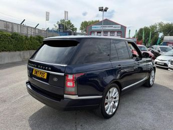 LAND ROVER RANGE ROVER 3.0 TD V6 Vogue SE SUV 5dr Diesel Auto 4WD Euro 6-2 FORMER KEEPE