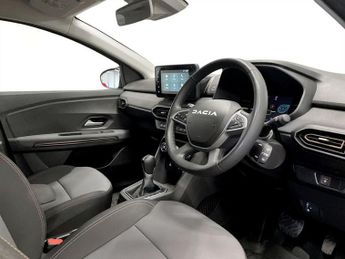 DACIA JOGGER 1.6 Hybrid EXTREME MPV 5dr Petrol Hybrid Auto Euro 6 (s/s) (140 