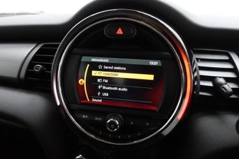 MINI HATCH 1.5 Cooper Classic Hatchback 3dr Petrol Steptronic Euro 6 (s/s) 
