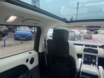 LAND ROVER RANGE ROVER SPORT 2.0 P400e 13.1kWh HSE GPF SUV 5dr Petrol Plug-in Hybrid Auto 4WD