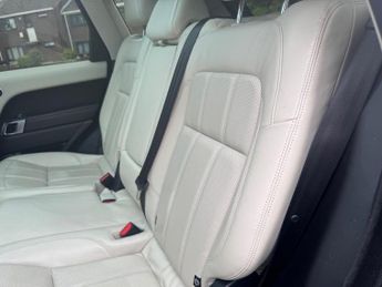 LAND ROVER RANGE ROVER SPORT 2.0 P400e 13.1kWh HSE GPF SUV 5dr Petrol Plug-in Hybrid Auto 4WD