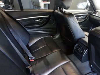 BMW 3 SERIES 2.0 320d M Sport Saloon 4dr Diesel Auto Euro 6 (s/s) (190 ps)
