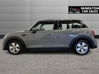 MINI HATCH 1.5 Cooper Classic Hatchback 5dr Petrol Steptronic Euro 6 (s/s) 