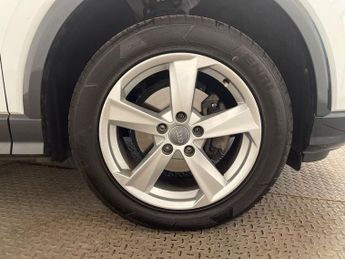 AUDI Q2 1.5 TFSI CoD 35 Sport SUV 5dr Petrol S Tronic Euro 6 (s/s) (150 
