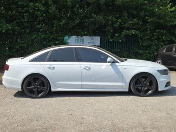 AUDI A6 SALOON 2.0 TDI Black Edition Saloon 4dr Diesel Multitronic Euro 5 (s/s)