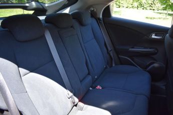 HONDA CIVIC 1.8 i-VTEC SE Plus Hatchback 5dr Petrol Auto Euro 5 (142 ps)
