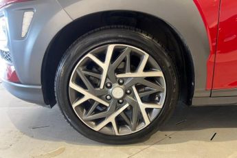 HYUNDAI KONA 1.6 h-GDi Premium SE SUV 5dr Petrol Hybrid DCT Euro 6 (s/s) (141