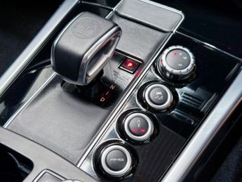 MERCEDES-BENZ E CLASS 5.5 E63 V8 BiTurbo AMG Saloon 4dr Petrol SpdS MCT Euro 6 (s/s) (