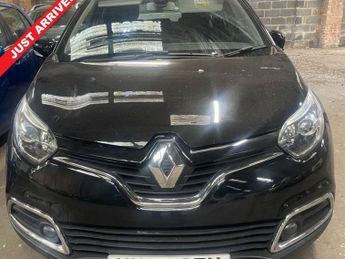 Renault Captur AUTOMATIC 1.2 TCe Dynamique MediaNav SUV 5dr Petrol EDC Euro 5 (