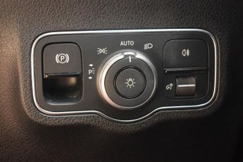 MERCEDES-BENZ EQB EQB 300 66.5kWh AMG Line SUV 5dr Electric Auto 4MATIC (228 ps)