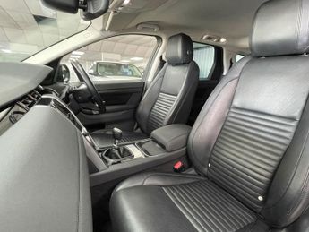 LAND ROVER DISCOVERY SPORT 2.0 D150 S SUV 5dr Diesel Manual Euro 6 (s/s) (150 ps)