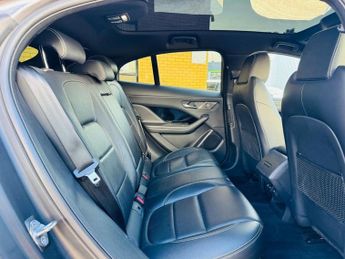 JAGUAR I-PACE 400 90kWh Black SUV 5dr Electric Auto 4WD (400 ps)