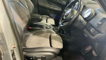 MINI COUNTRYMAN 1.5 7.6kWh Cooper SE SUV 5dr Petrol Plug-in Hybrid Auto ALL4 Eur