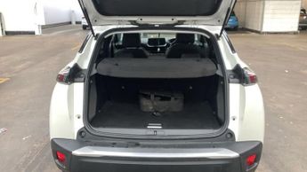 PEUGEOT E-2008 50kWh Allure Premium SUV 5dr Electric Auto (136 ps)