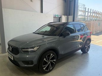Volvo XC40 2.0 D3 R-Design Pro SUV 5dr Diesel Auto Euro 6 (s/s) (150 ps)