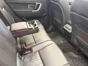 LAND ROVER DISCOVERY SPORT 2.0 TD4 Landmark SUV 5dr Diesel Auto 4WD Euro 6 (s/s) (180 ps)