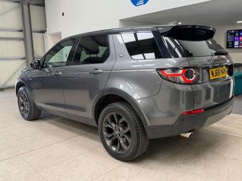 LAND ROVER DISCOVERY SPORT 2.0 TD4 Landmark SUV 5dr Diesel Auto 4WD Euro 6 (s/s) (180 ps)