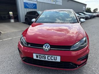VOLKSWAGEN GOLF 2.0 TSI R Hatchback 5dr Petrol DSG 4Motion Euro 6 (s/s) (300 ps)