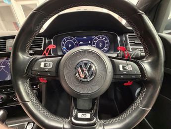 VOLKSWAGEN GOLF 2.0 TSI R Hatchback 5dr Petrol DSG 4Motion Euro 6 (s/s) (300 ps)