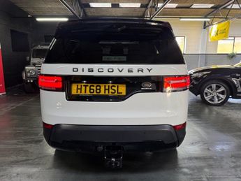 LAND ROVER DISCOVERY 5 3.0 SD V6 HSE SUV 5dr Diesel Auto 4WD Euro 6 (s/s) (306 ps)