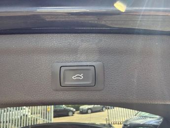 AUDI Q3 1.5 TFSI CoD 35 S line SUV 5dr Petrol S Tronic Euro 6 (s/s) (150