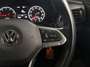 VOLKSWAGEN T-CROSS 1.0 TSI SE SUV 5dr Petrol DSG Euro 6 (s/s) (115 ps)