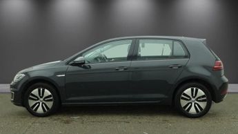 VOLKSWAGEN E-GOLF 35.8kWh e-Golf Hatchback 5dr Electric Auto (136 ps)
