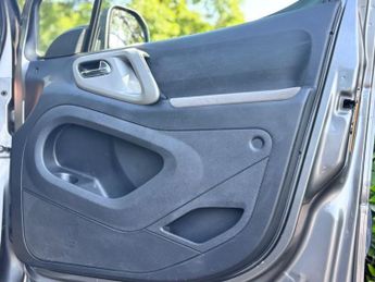 PEUGEOT PARTNER TEPEE 1.6 HDi 8v Tepee Outdoor MPV 5dr Diesel Manual (139 g/km, 112 bh